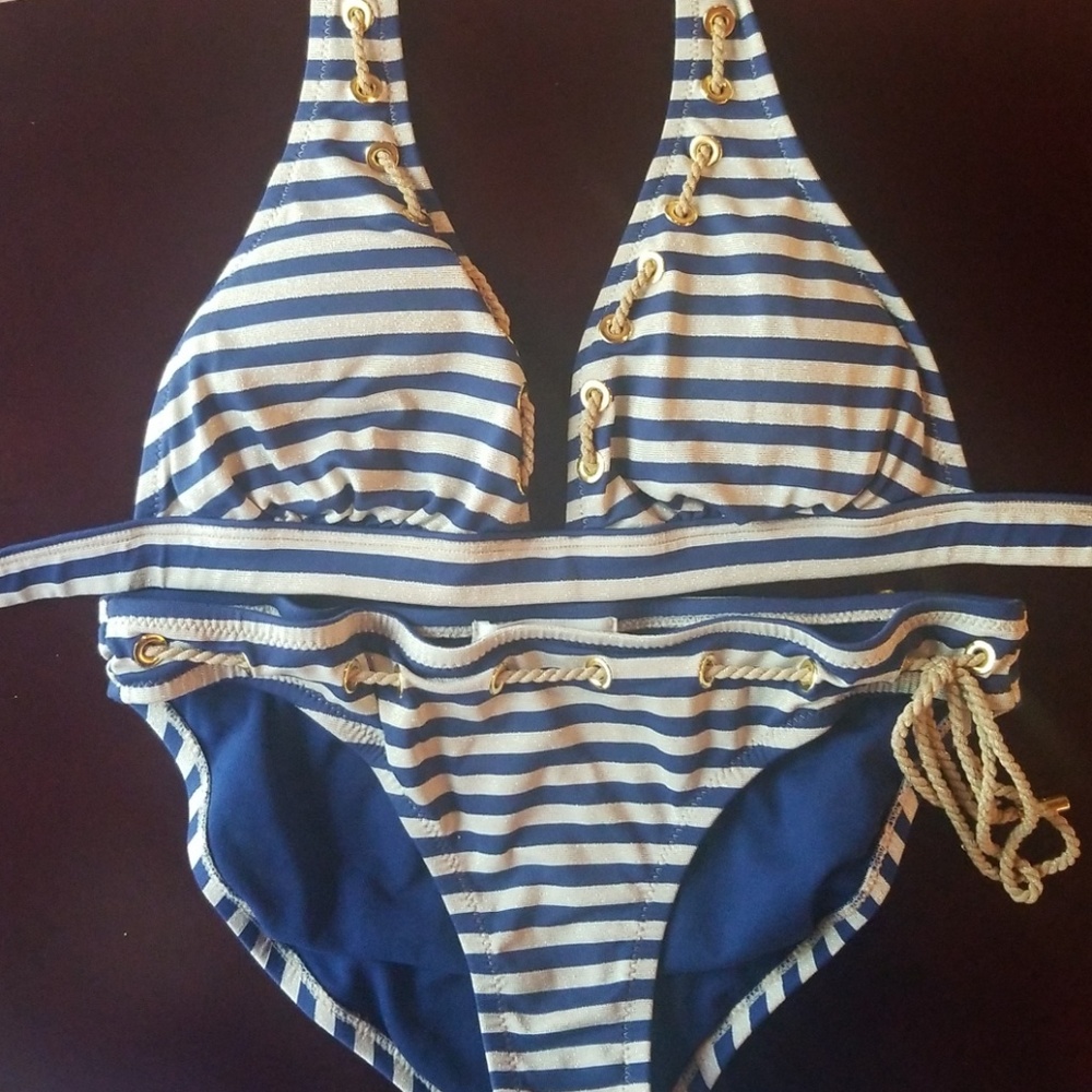 Nautical bikini in navy & gold ⚓
